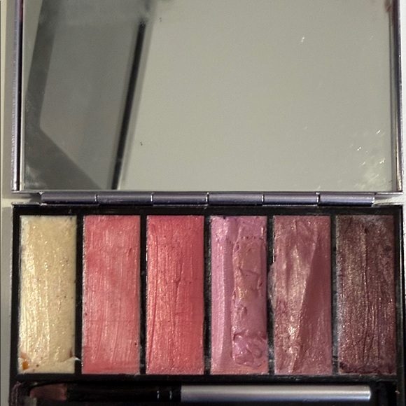 Vintage y2k MAC lip palettes - Picture 4 of 9